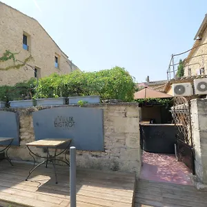 Du Vieux Bistrot Cabrières-dʼAvignon